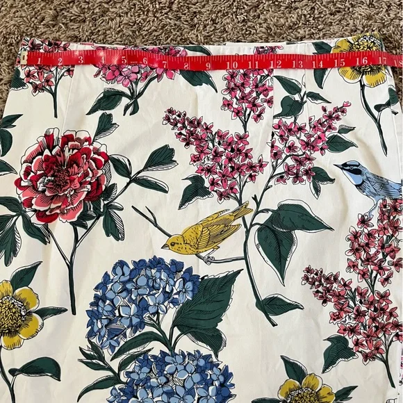 Boden Ivory Floral and Bird Print Pencil Skirt Size 12 - Picture 6 of 9